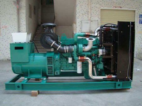 乡宁1100kw康明斯柴油发电机组图片 乡宁1100kw康明斯柴油发电机组图片